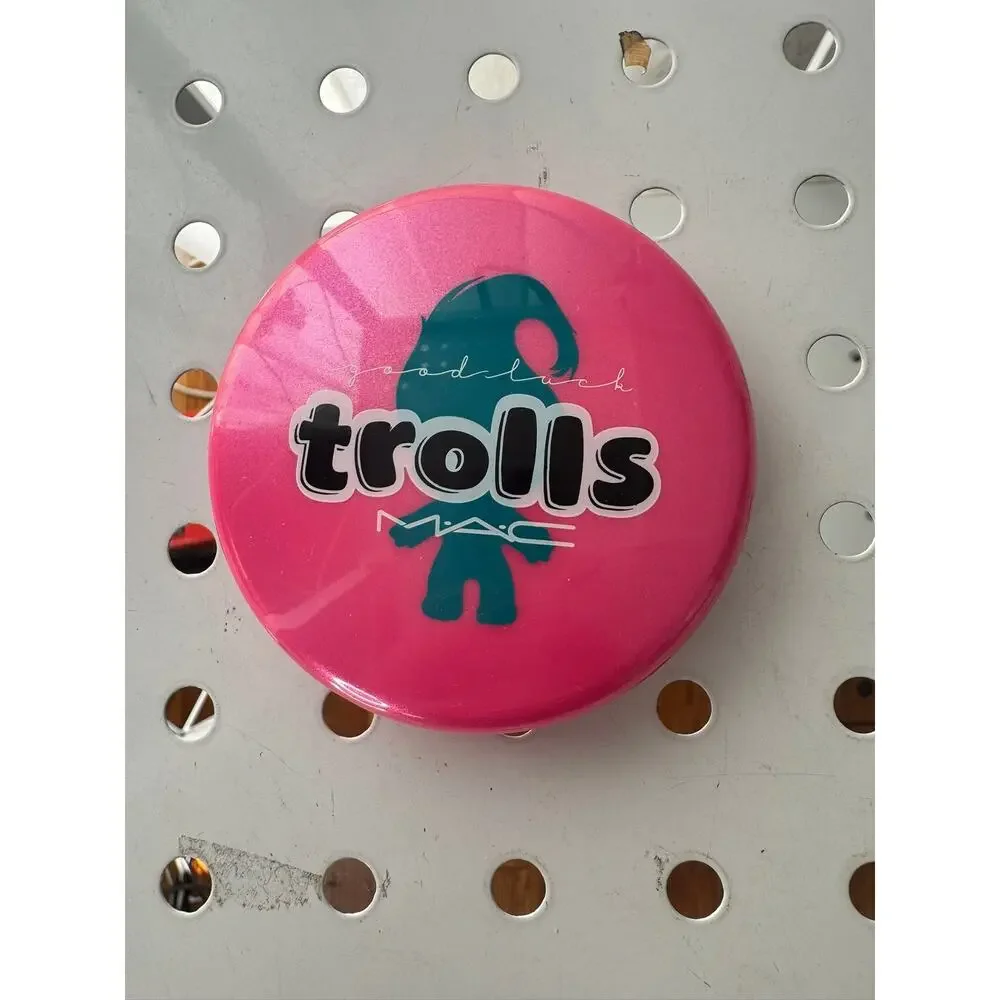 New MAC Trolls Beauty Powder in A36